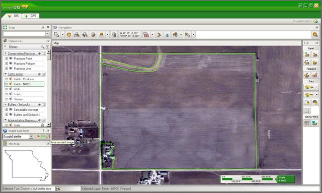 Screen farm Iowa.jpg